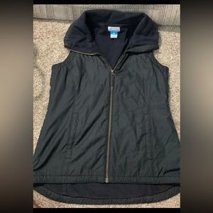 Columbia lightweight vest
